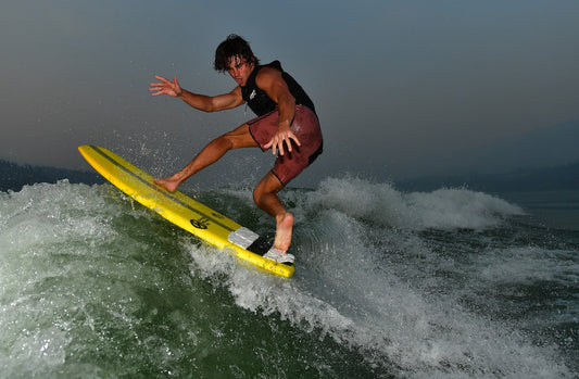 Surf vs Skim Style Wakesurfing
